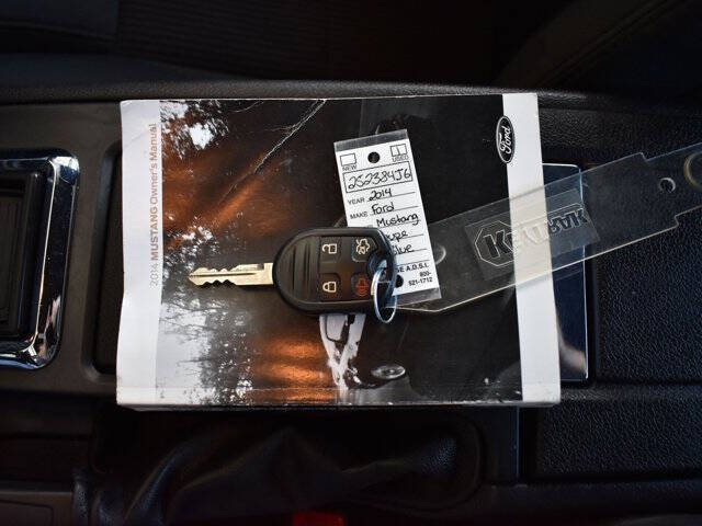 2014 Ford Mustang V6