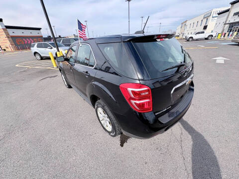 2017 Chevrolet Equinox LS