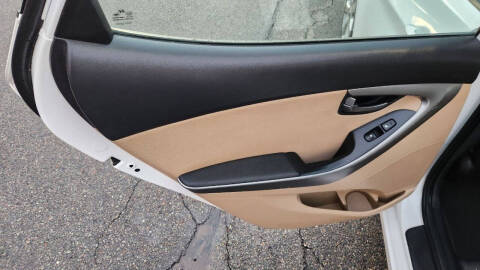 2013 Hyundai Elantra Limited