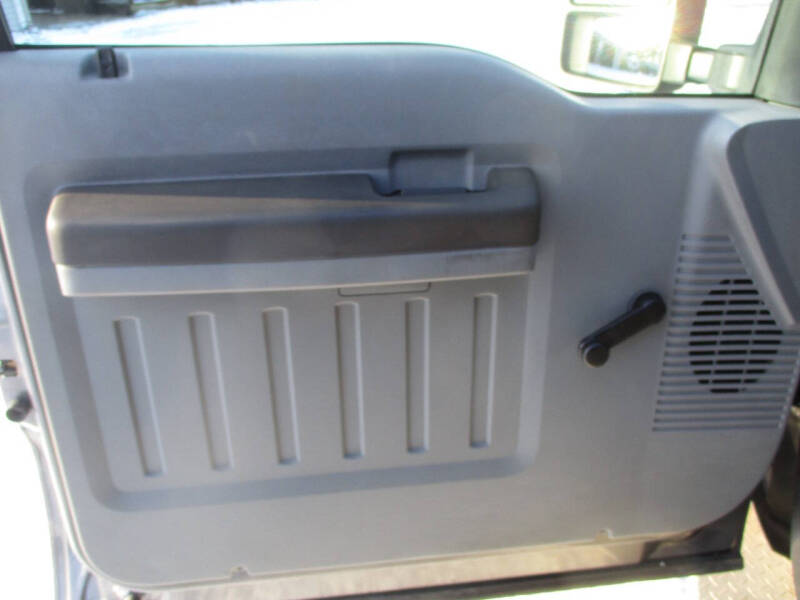 2013 Ford F-350 Super Duty XL