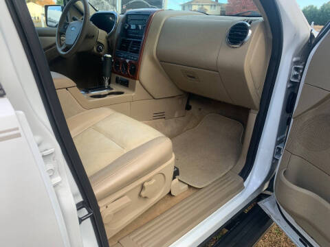 2010 Ford Explorer Eddie Bauer