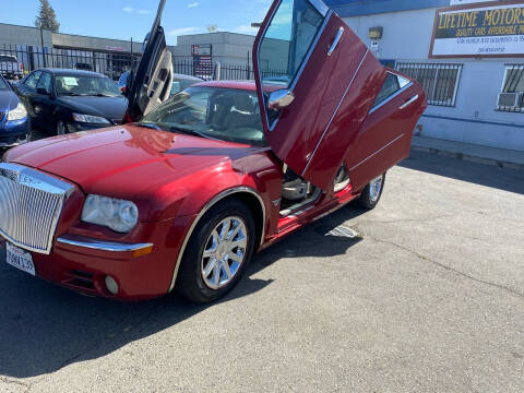 2007 Chrysler 300 for sale at Lifetime Motors AUTO in Sacramento CA