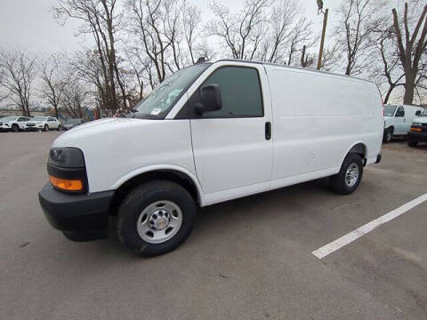 2025 Chevrolet Express 2500