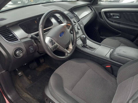 2014 Ford Taurus SEL