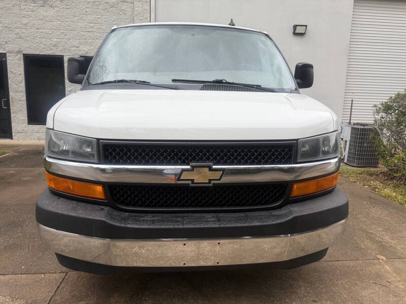 2019 Chevrolet Express 2500