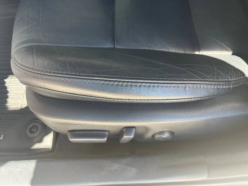 2018 Toyota Avalon XLE Premium