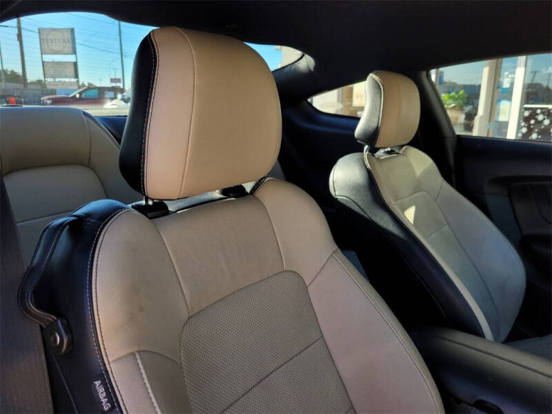 2016 Ford Mustang EcoBoost Premium