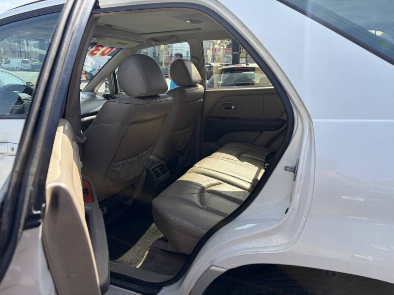 2003 Lexus RX 300
