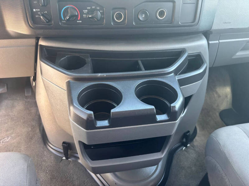 2014 Ford E-Series