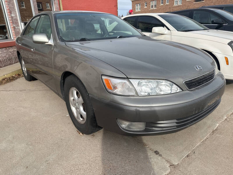 1997 Lexus ES 300's photo