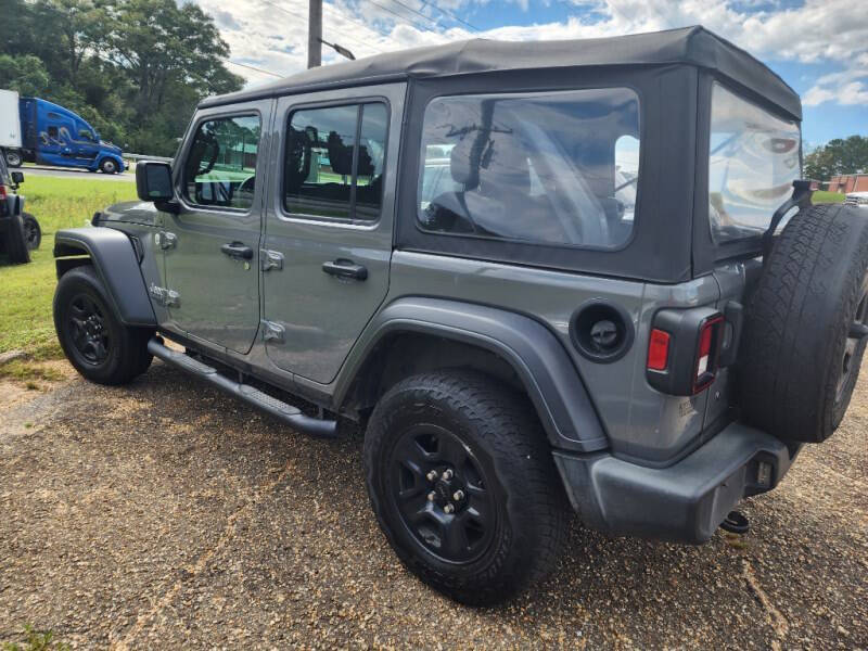 2019 Jeep Wrangler Unlimited Sport photo 8