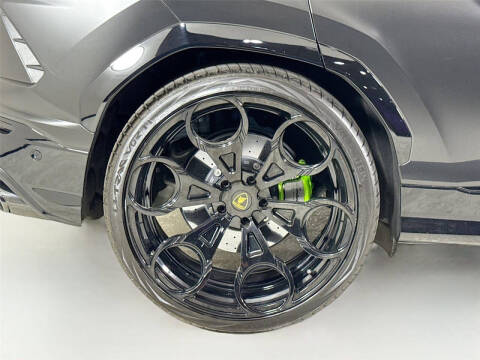 2022 Lamborghini Urus