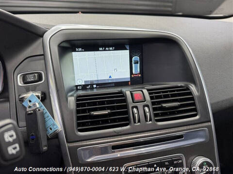 2016 Volvo XC60 T5 Drive-E Premier