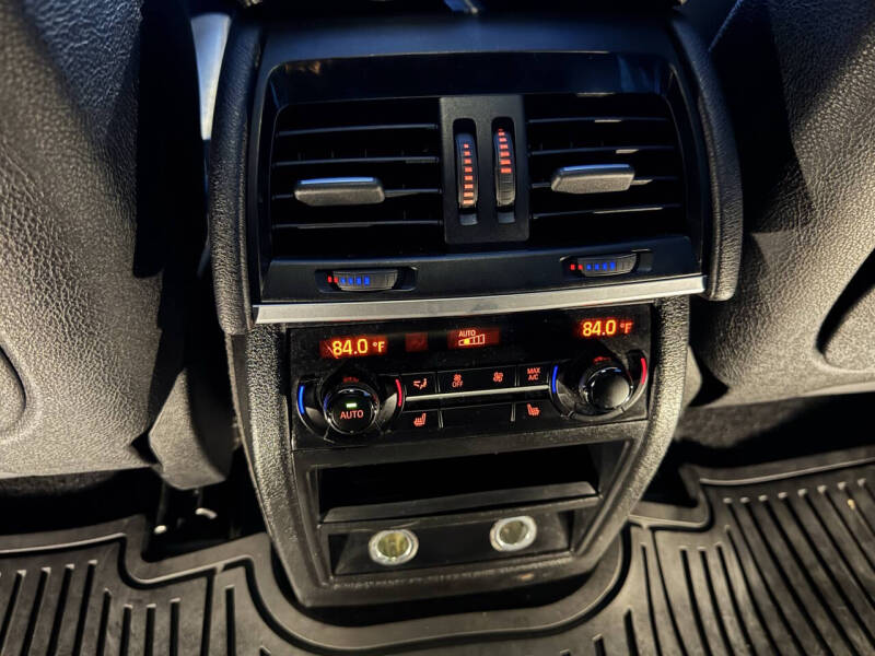 2017 BMW X6 xDrive50i