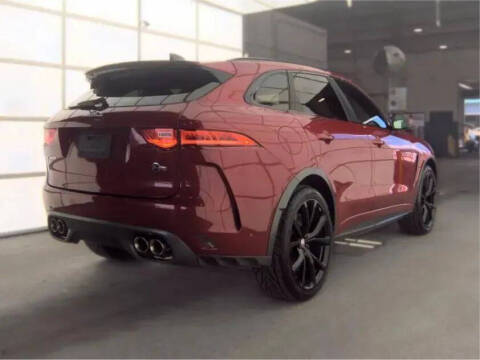 2020 Jaguar F-PACE SVR