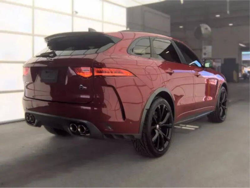 2020 Jaguar F-PACE SVR