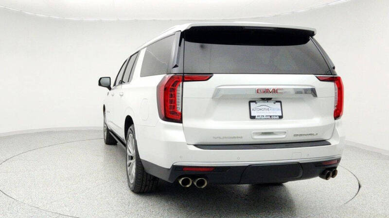 2021 GMC Yukon XL Denali