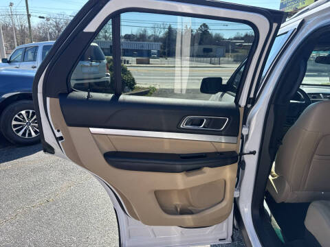 2017 Ford Explorer XLT