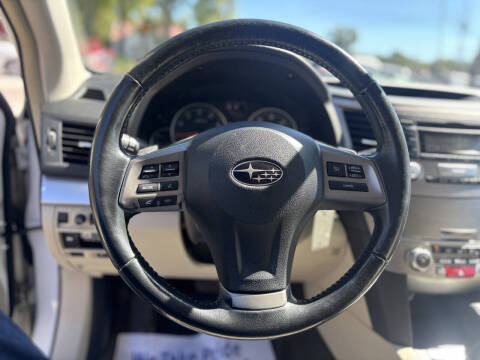 2013 Subaru Outback 2.5i Premium