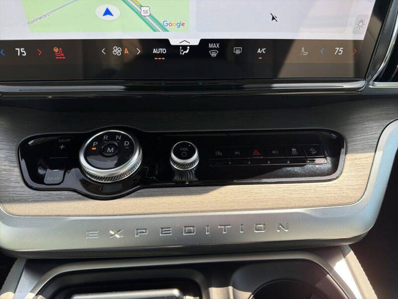 2025 Ford Expedition MAX Platinum