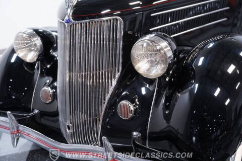 1936 Ford Deluxe