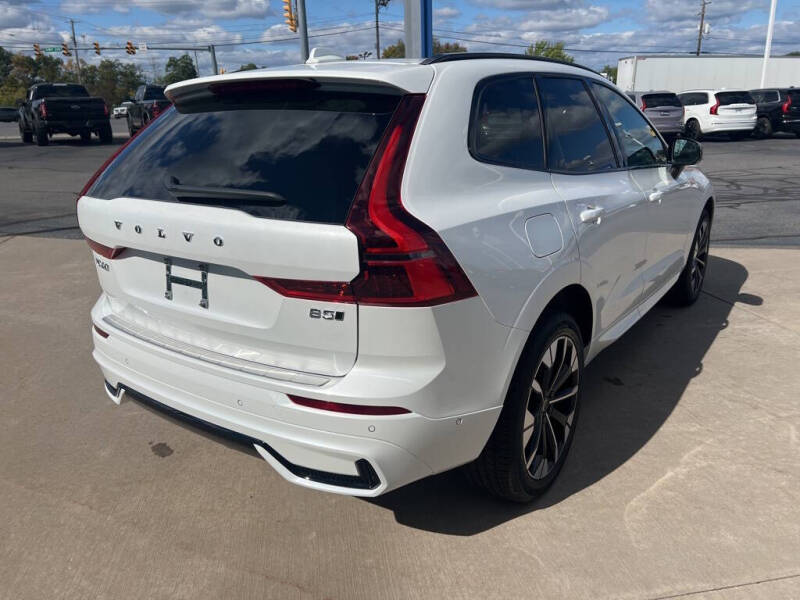 2026 Volvo XC60 B5 Plus