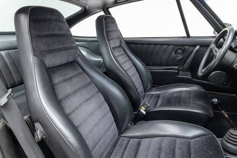 1977 Porsche 911 Carrera