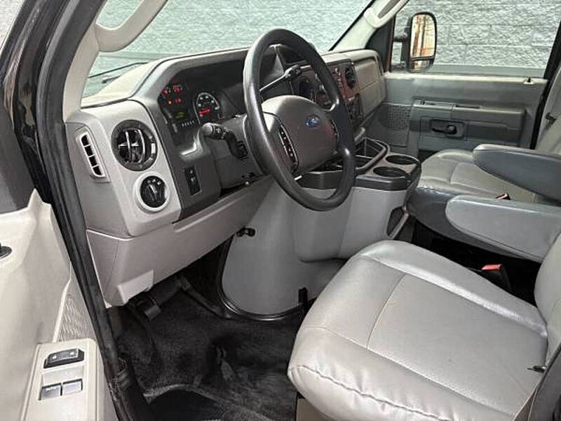 2013 Ford E-Series E-150