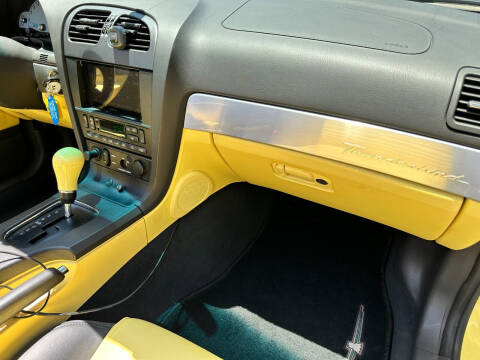 2002 Ford Thunderbird Deluxe