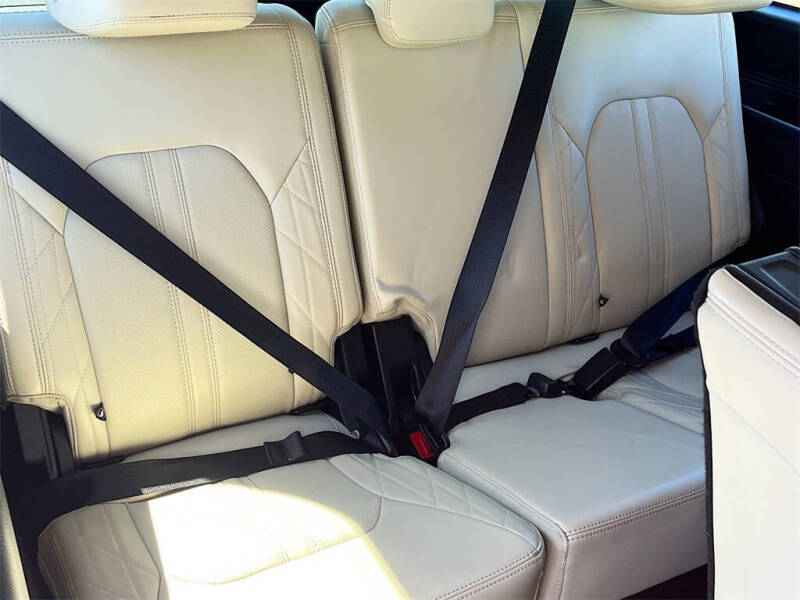 2020 Ford Expedition Platinum