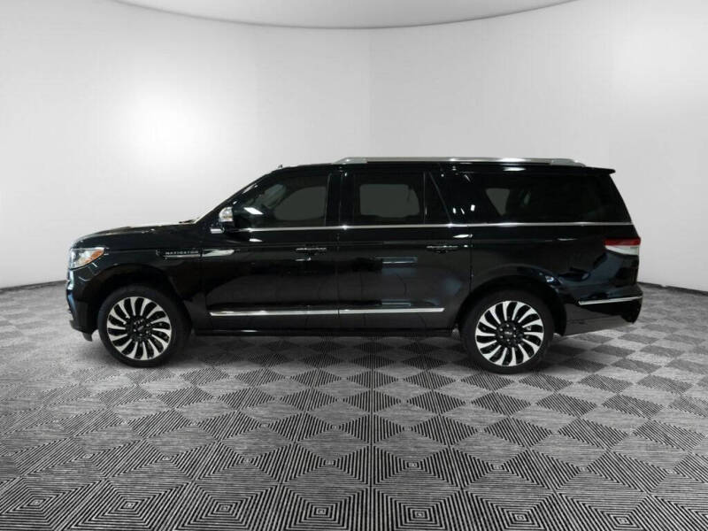 Used 2023 Lincoln Navigator Black Label L with VIN 5LMJJ3TG4PEL08824 for sale in North Olmsted, OH