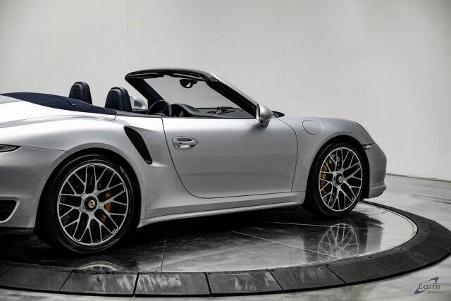 2015 Porsche 911 Turbo S