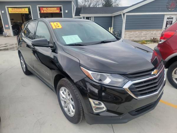 2019 Chevrolet Equinox for sale at Bowar & Son Auto LLC in Janesville WI