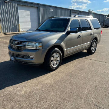2008 Lincoln Navigator for sale at Humble Like New Auto in Humble TX