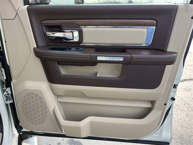 2016 RAM 3500 Laramie