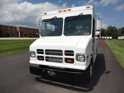 2006 Freightliner MT45 Chassis