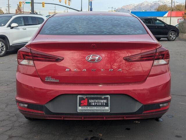 2019 Hyundai ELANTRA for sale at Axio Auto Boise in Boise, ID