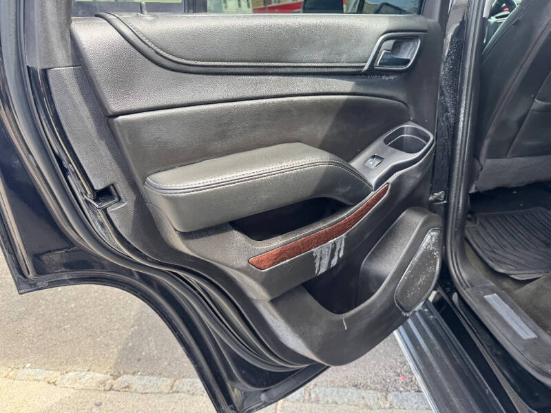 2017 GMC Yukon SLT