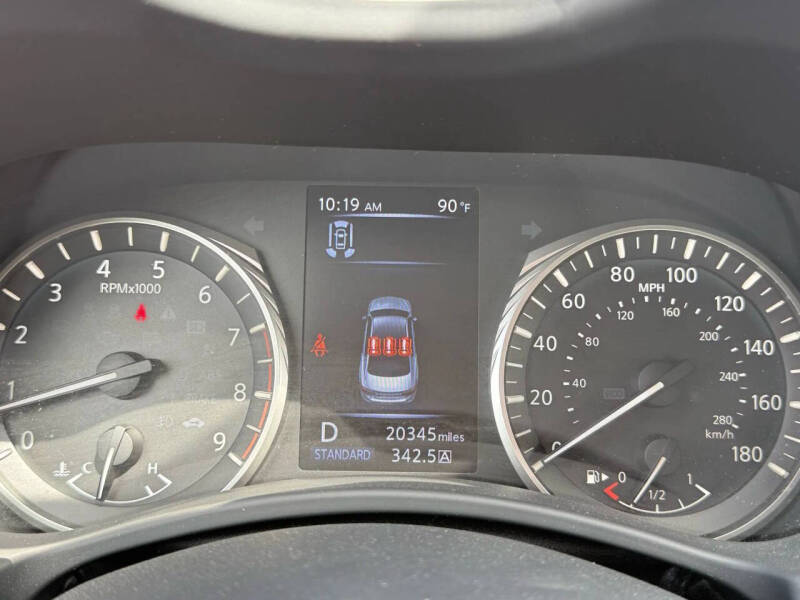 2023 Infiniti Q50 Luxe