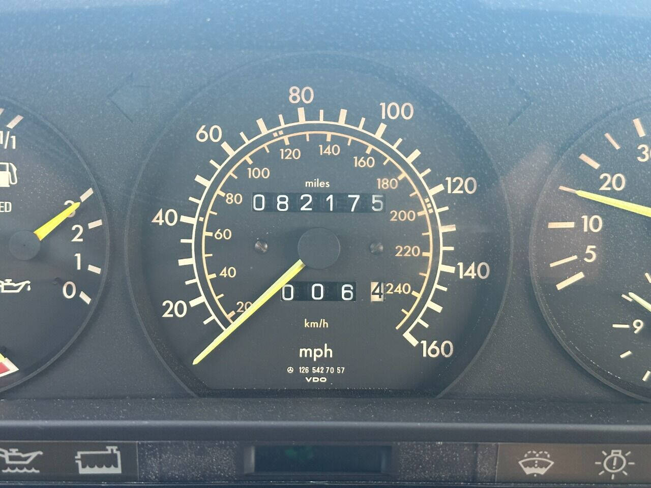 1988 Mercedes-Benz 420-Class  - $8,900