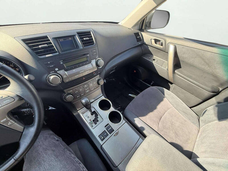 2009 Toyota Highlander Sport