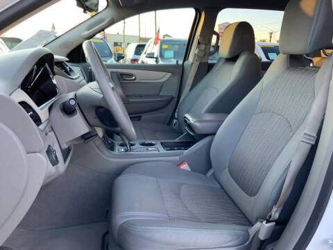 2017 Chevrolet Traverse LS