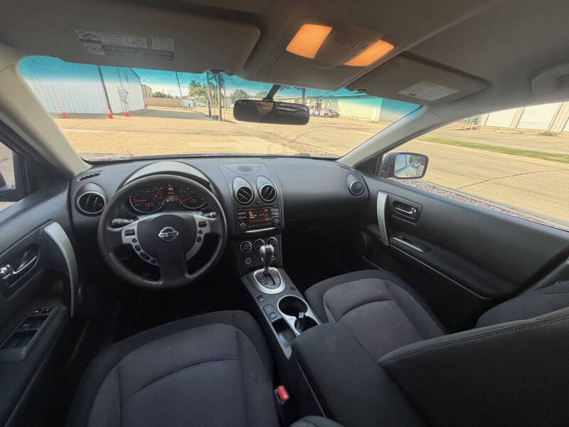 2013 Nissan Rogue SV