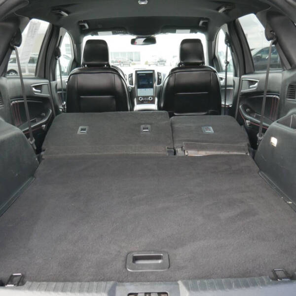 2021 Ford Edge ST-Line