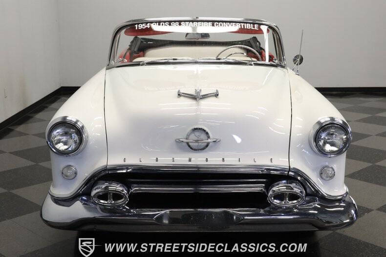 1954 Oldsmobile Starfire