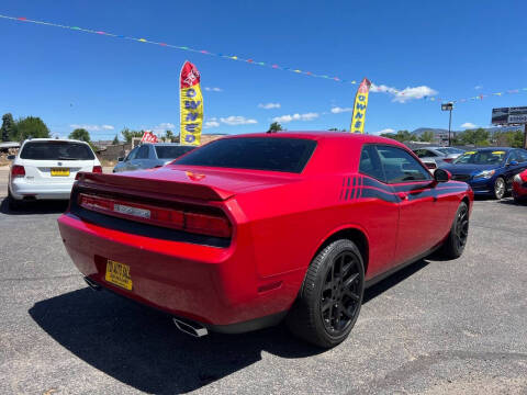 2013 Dodge Challenger SXT