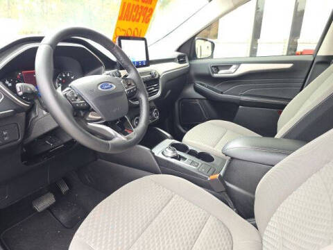 2021 Ford Escape Hybrid SE