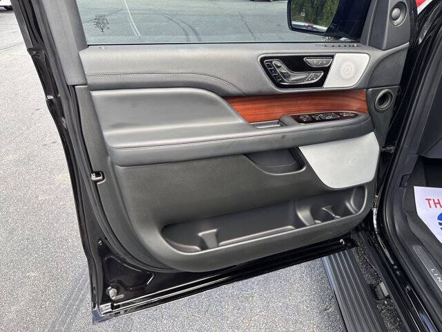 2023 Lincoln Navigator L Reserve