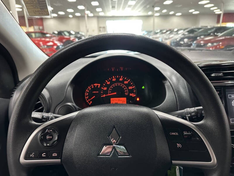 2024 Mitsubishi Mirage ES