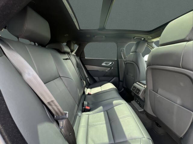 2025 Land Rover Range Rover Velar P250 Dynamic SE